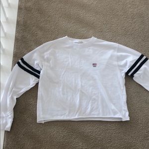 brandy melville long sleeve cropped shirt